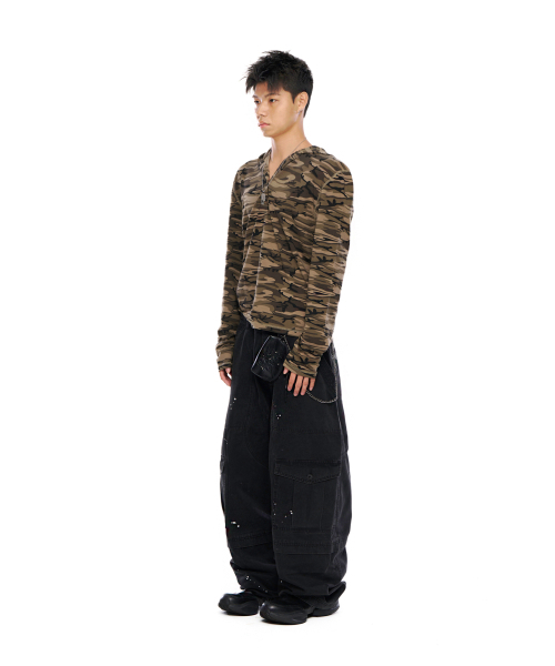 AAKAM（アーカム）の「Painted Military Cargo Pants (Black)（その他パンツ・レディース・その他・1/2）」の8枚目の写真