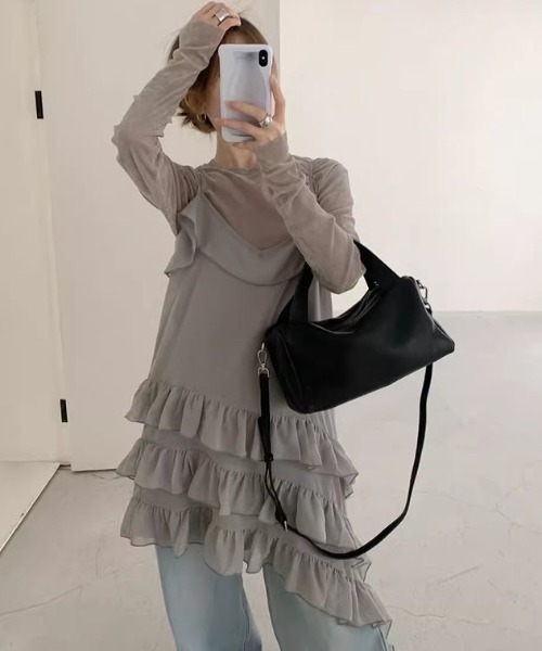 LADY LIKE(レディライク)の「イレギュラーヘムシアーキャミワンピース(ワンピース・レディース・グレー/アイボリー・M)」の7枚目の写真