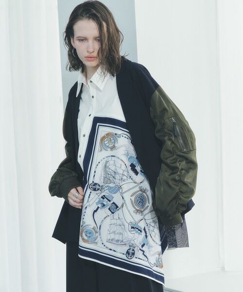 Editt by YECCA VECCA(エディットバイイェッカヴェッカ)の「スカーフデザインアシメシャツ(シャツ/ブラウス・レディース・ストライプ/ホワイト・FREE)」の17枚目の写真