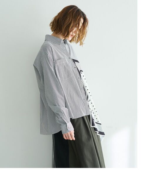 Editt by YECCA VECCA(エディットバイイェッカヴェッカ)の「スカーフデザインアシメシャツ(シャツ/ブラウス・レディース・ストライプ/ホワイト・FREE)」の22枚目の写真