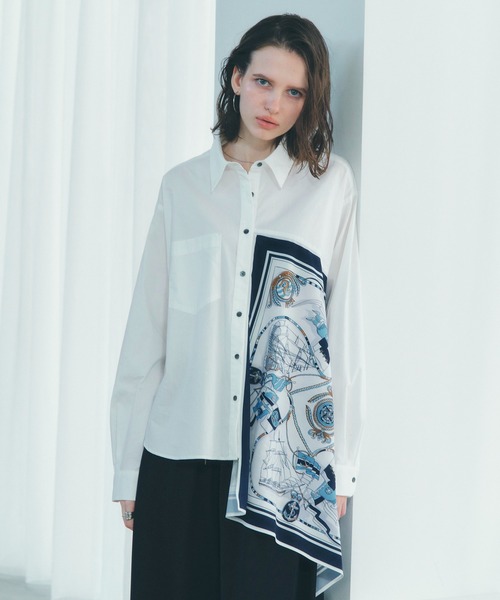 Editt by YECCA VECCA(エディットバイイェッカヴェッカ)の「スカーフデザインアシメシャツ(シャツ/ブラウス・レディース・ストライプ/ホワイト・FREE)」の3枚目の写真