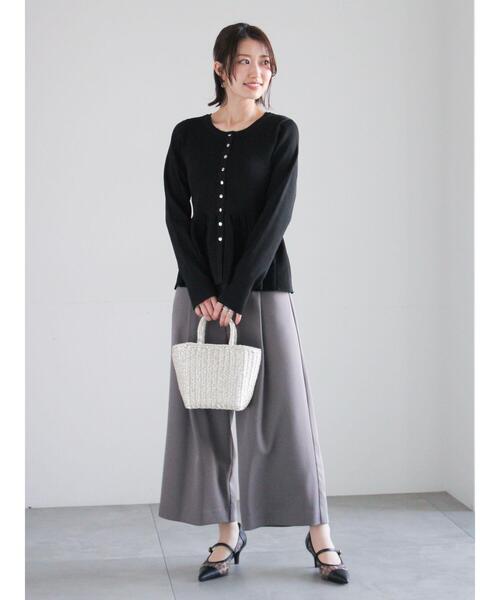 Te chichi（テチチ）の「タックポケットワイドクロップトパンツ（その他パンツ・レディース・ネイビー/グレー/ブラック・M/S）」の8枚目の写真