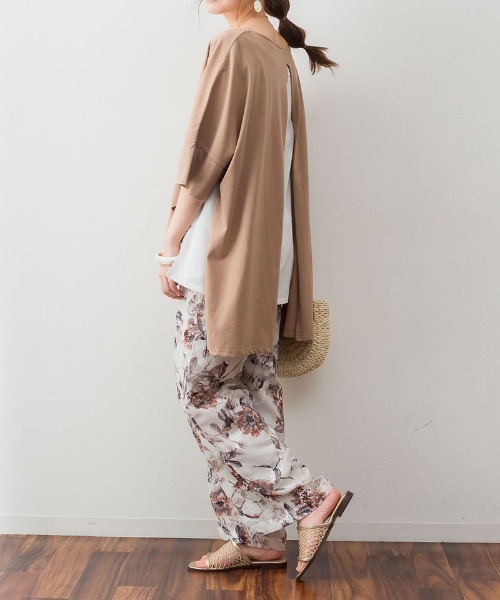 aity(アイティ)の「M-5L レイヤード風 ビッグシルエットカットソー 夏服(Tシャツ/カットソー・レディース・ブラック/カーキ/杢グレー/ブラウン系・4L~5L/LL~3L/M~L)」の13枚目の写真