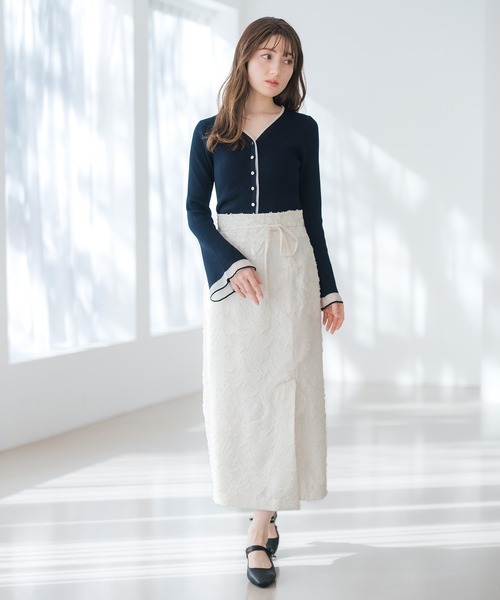 MISCH MASCH（ミッシュマッシュ）の「2026春夏新作 ラメシアーペプラムカーディガン（カーディガン/ボレロ・レディース・ピンク/イエロー/ネイビー・ﾌﾘ-）」の7枚目の写真