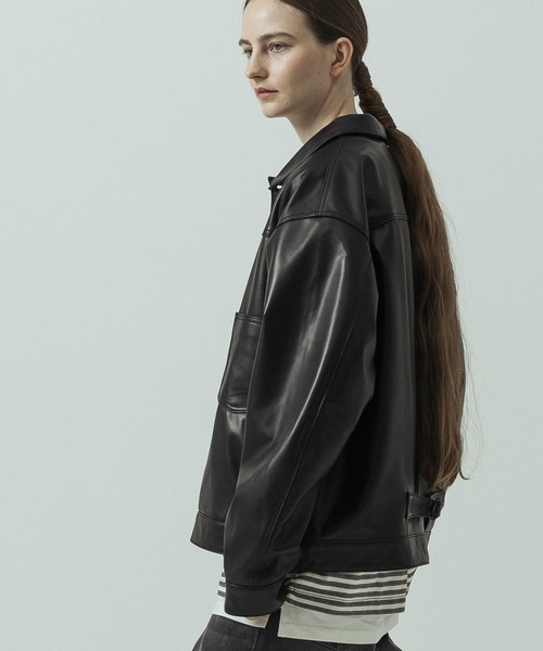 SLICK（スリック）の「【ZOZO限定】 SLICK/スリック Sheep Leather Trucker Jacket/シープレザートラッカージャケット/ショート丈（ブルゾン・メンズ・ブラック・3/1/2）」の4枚目の写真