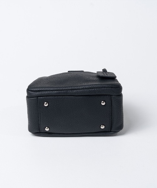 HAYNI（ヘイニ）の「Baby Loche ベイビーロシェ【第2世代・改良版】（ショルダーバッグ・レディース・グレー系2/ブラウン系/アイボリー/グレー系1/キャメル/ブラック×ゴールド/シルバー/ブラック×シルバー/グレー・FREE）」の20枚目の写真