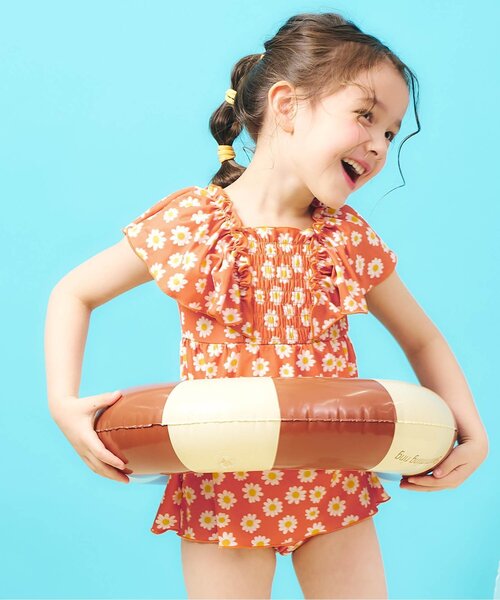 apres les cours(アプレレクール)の「【UVカット】シャーリングフリルワンピース水着_ジュニア対応(水着・キッズ・ピンク/レッド/ブラック/サックスブルー/オレンジ/イエロー・80/90/100/110/120/130/140)」の10枚目の写真