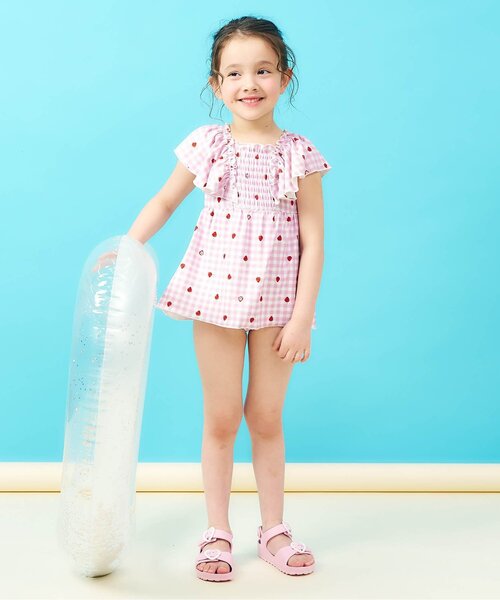 apres les cours(アプレレクール)の「【UVカット】シャーリングフリルワンピース水着_ジュニア対応(水着・キッズ・ピンク/レッド/ブラック/サックスブルー/オレンジ/イエロー・80/90/100/110/120/130/140)」の13枚目の写真