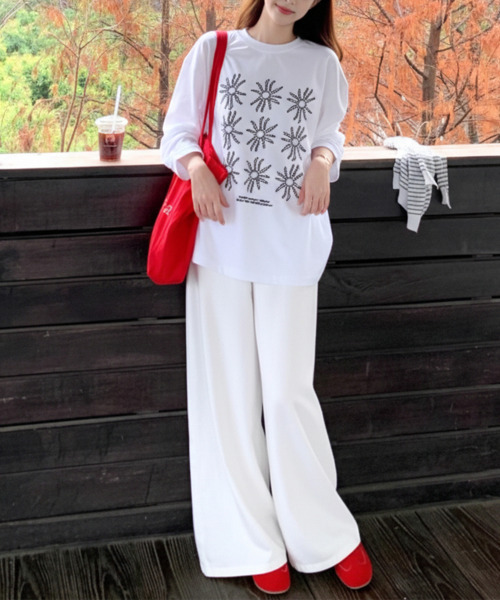 VIVID LADY(ビビッドレディー)の「フラワープリント ロンT 長袖(Tシャツ/カットソー・レディース・ホワイト/ブラック・FREE)」の7枚目の写真