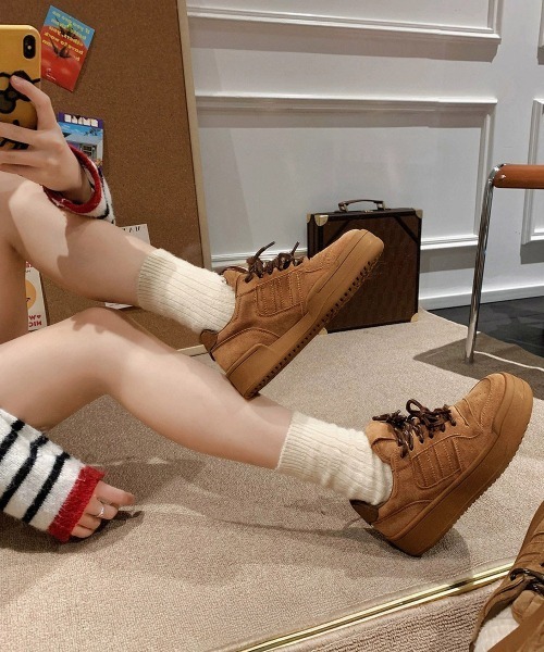Miniministore(ミニミニストア)の「厚底コートスニーカーローカットレディース(スニーカー・レディース・キャメル/ホワイト・24.0cm/23.0cm/24.5cm/23.5cm/22.5cm)」の16枚目の写真