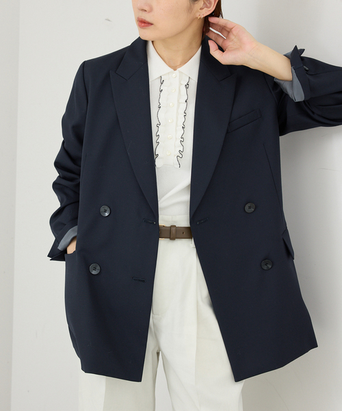 IENA（イエナ）の「ツイルダブルブレストジャケット（テーラードジャケット・レディース・ネイビー/ベージュ・38/36）」の2枚目の写真