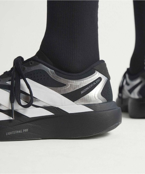 adidas（アディダス）の「adidas アディダス adizero EVO SL EXO M アディゼロ KI4763/KI4764（スニーカー・メンズ・ブラック×シルバー/ホワイト×シルバー・26.5cm/28.0cm/27.0cm/27.5cm/26.0cm）」の18枚目の写真