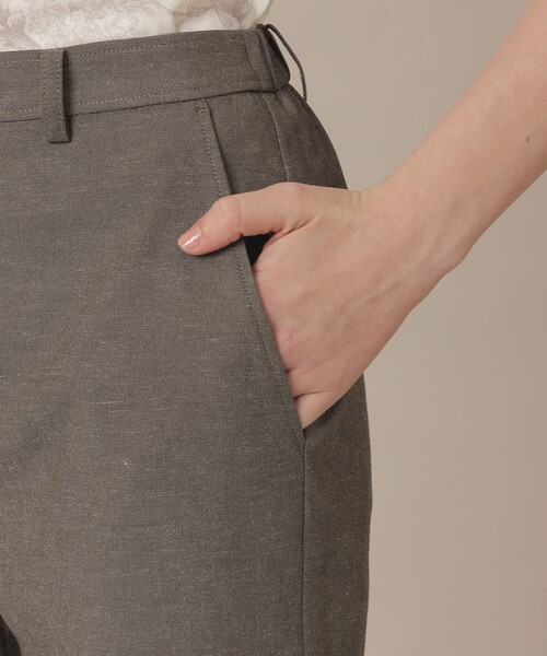 MACKINTOSH LONDON(マッキントッシュ ロンドン)の「【婦人画報4月号掲載】コットンリネンブレンドオックスパンツ(その他パンツ・レディース・ホワイト系その他/チャコールグレー・36/38/40)」の8枚目の写真