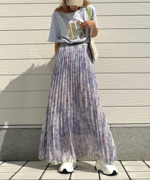 Q（キュー）の「ニュアンスプリーツスカート（スカート・レディース・ラベンダー/グリーン×ピンク・MEDIUM）」の12枚目の写真