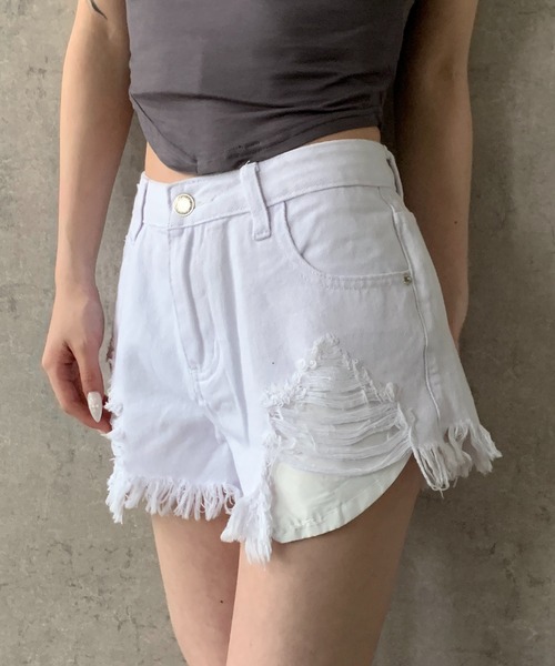 lilful(リルフル)の「【26年春夏新作】ダメージ加工 フリンジ クラッシュデニムショートパンツ(デニムパンツ・レディース・ブルー/ブラック/ホワイト・S/M)」の5枚目の写真