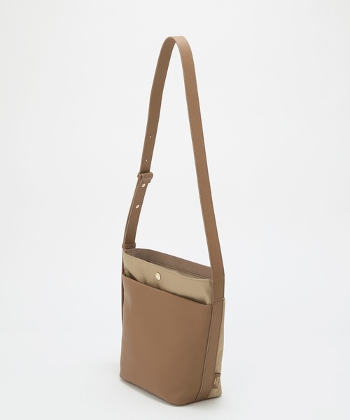 Breath TOPKAPI(ブレストプカピ)の「【Breath TOPKAPI】LINEA リネア レザーコンビ バケット ショルダーバッグ(ショルダーバッグ・レディース・ブラウン/ブラック・FREE)」の6枚目の写真