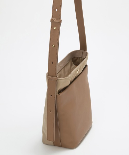 Breath TOPKAPI(ブレストプカピ)の「【Breath TOPKAPI】LINEA リネア レザーコンビ バケット ショルダーバッグ(ショルダーバッグ・レディース・ブラウン/ブラック・FREE)」の11枚目の写真