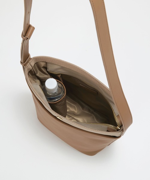 Breath TOPKAPI(ブレストプカピ)の「【Breath TOPKAPI】LINEA リネア レザーコンビ バケット ショルダーバッグ(ショルダーバッグ・レディース・ブラウン/ブラック・FREE)」の19枚目の写真