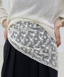 Aletta vita（アレッタビータ）の「チュールフラワーレース三角スカーフ（バンダナ/スカーフ）」