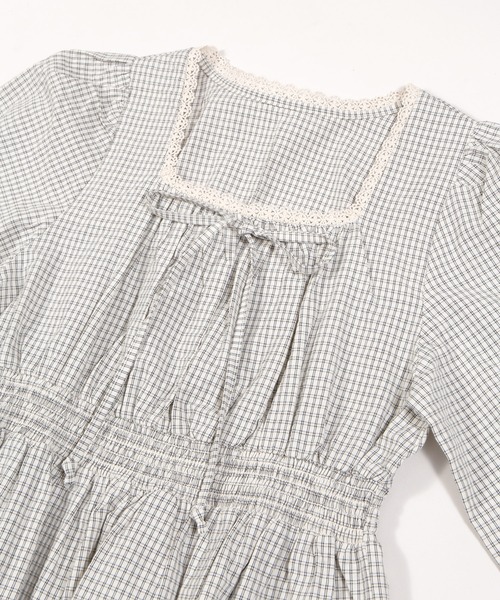PUNYUS（プニュズ）の「チェック柄パフスリーブブラウス（シャツ/ブラウス・レディース・ホワイト/スミクロ/ネイビー・4/3/2/1）」の12枚目の写真