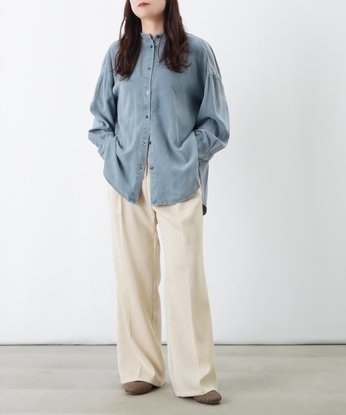 LUCA/LADY LUCK LUCA（ルカ/レディラックルカ）の「LC/LLL テンセルデニムBACKギャザーシャツ/オーバーサイズシャツ（シャツ/ブラウス・レディース・ネイビー/ライトブルー・FREE）」の3枚目の写真