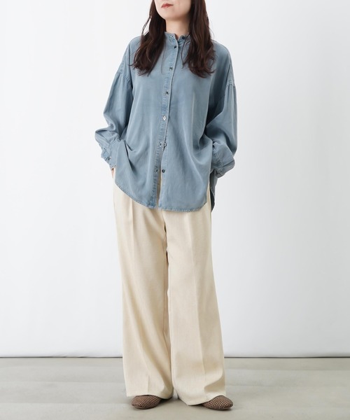 LUCA/LADY LUCK LUCA（ルカ/レディラックルカ）の「LC/LLL テンセルデニムBACKギャザーシャツ/オーバーサイズシャツ（シャツ/ブラウス・レディース・ネイビー/ライトブルー・FREE）」の8枚目の写真