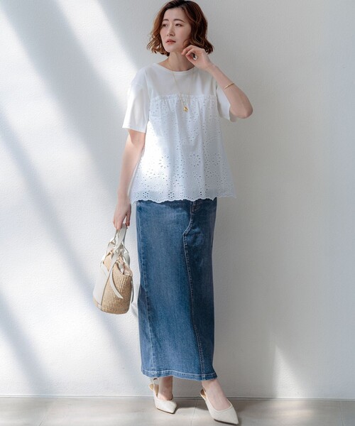 23区(ニジュウサンク)の「カットワークエンブロイダリー スカラップヘム トップス(Tシャツ/カットソー・レディース・ダークブラウン系/ブラック系/黄土色系/ホワイト系・38/40)」の18枚目の写真
