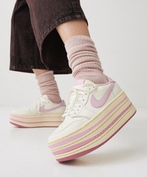 JORDAN BRAND（ジョーダンブランド）の「エア ジョーダン 1 トリプル スタック ウィメンズシューズ / Air Jordan 1 Triple Stack Women's Shoes HV8288-101 Pale Ivory（スニーカー）」