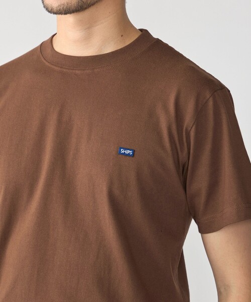 SHIPS(シップス)の「【WEB限定】SHIPS: マイクロ ワッペン Tシャツ(Tシャツ/カットソー・メンズ・オリーブ/ブラック/ブラウン/ホワイト/ネイビー・X-LARGE/LARGE/MEDIUM/SMALL)」の7枚目の写真