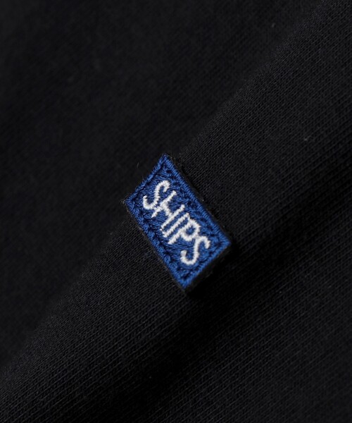 SHIPS(シップス)の「【WEB限定】SHIPS: マイクロ ワッペン Tシャツ(Tシャツ/カットソー・メンズ・オリーブ/ブラック/ブラウン/ホワイト/ネイビー・X-LARGE/LARGE/MEDIUM/SMALL)」の21枚目の写真
