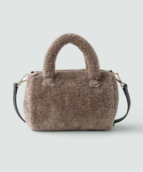 TOCCA(トッカ)の「CUCCIOLO BOA BAG ファーバッグ(ショルダーバッグ・レディース・ライトグレー系/アイボリー系/ベージュ系・F)」の8枚目の写真