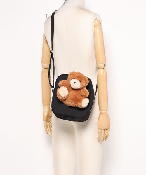 Little sunny bite(リトルサニーバイト)の「【8】【it】【Little Sunny Bite 】bear shoulder bag(ショルダーバッグ・レディース・ブラック/ピンク・FREE)」の5枚目の写真