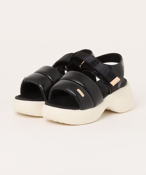 ABC-MART(エービーシーマート)の「ABC SELECT エービーシーセレクト CL VL PUFF SANDAL 6 ボリュームパフサンダル 6 W2064 BLACK(サンダル・レディース・ブラック・X-LARGE/LARGE/MEDIUM/SMALL)」の1枚目の写真