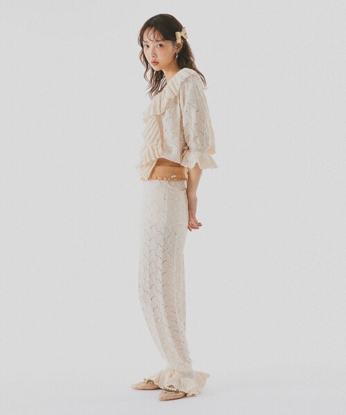 BEAMS COUTURE(ビームスクチュール)の「アイレット フリル ニット パンツ(その他パンツ・レディース・ピンク/ホワイト系その他5・ONE SIZE)」の4枚目の写真