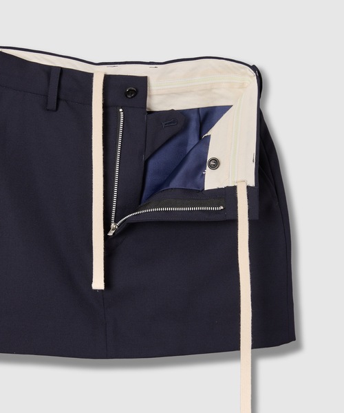 HOLIDAY(ホリデイ)の「WOOL DRAWSTRINGS MINI SKIRT ウールドローストリングスミニスカート(スカート・レディース・ダークネイビー・ONE SIZE)」の5枚目の写真