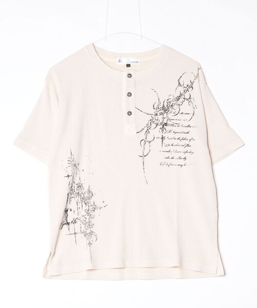 FREE DEE(フリー ディー)の「A'GEM/9 × .kom 『FREEDEE/フリーディー』グランジアート タイトシルエット ワッフルヘンリーネックT(Tシャツ/カットソー・メンズ・レッド/チャコールグレー/アイボリー・M/L)」の10枚目の写真