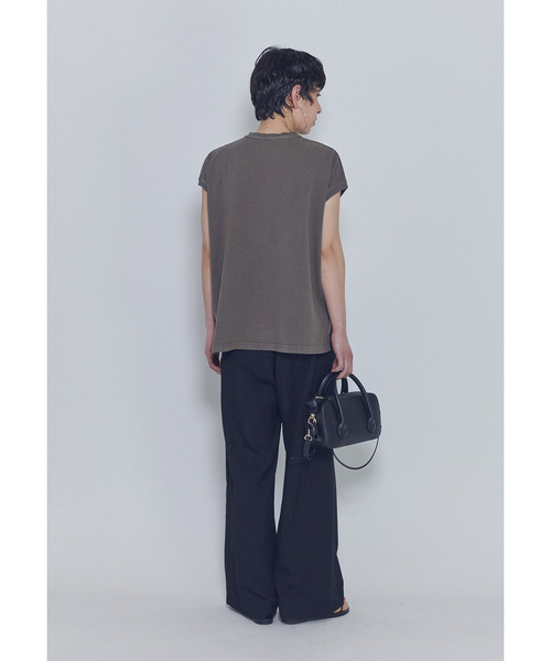 upperhights（アッパーハイツ）の「＜upper hights / アッパーハイツ＞別注ビッグノースリーブTシャツ（Tシャツ/カットソー・レディース・アイボリー/モカ・0）」の6枚目の写真