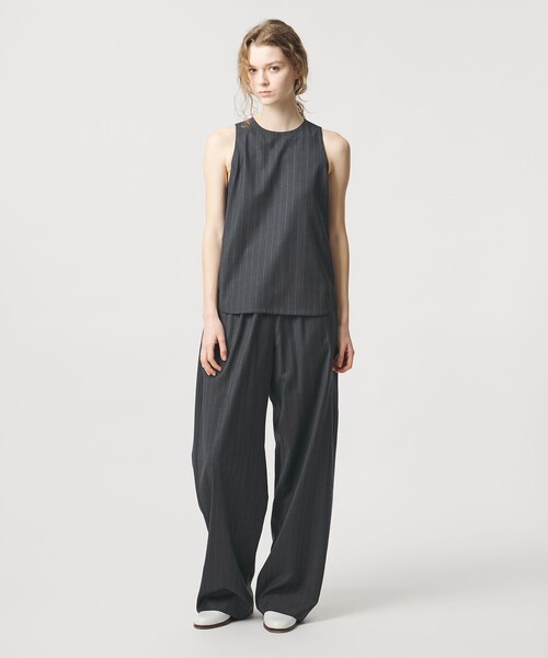 LOEFF(ロエフ)の「<LOEFF>トロピカルウール アメリカンスリーブ ブラウス ピンストライプ(シャツ/ブラウス・レディース・ダークグレー・FREE)」の3枚目の写真