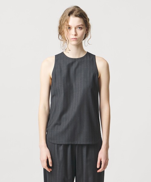 LOEFF(ロエフ)の「<LOEFF>トロピカルウール アメリカンスリーブ ブラウス ピンストライプ(シャツ/ブラウス・レディース・ダークグレー・FREE)」の4枚目の写真