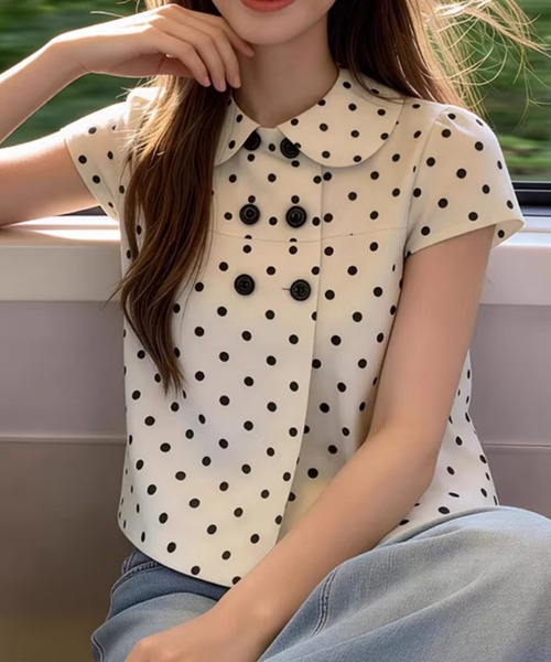 CHUL(チュル)の「ドット柄 ラウンドカラーダブルボタンブラウス(シャツ/ブラウス・レディース・ホワイト・X-LARGE/LARGE/MEDIUM/SMALL)」の2枚目の写真