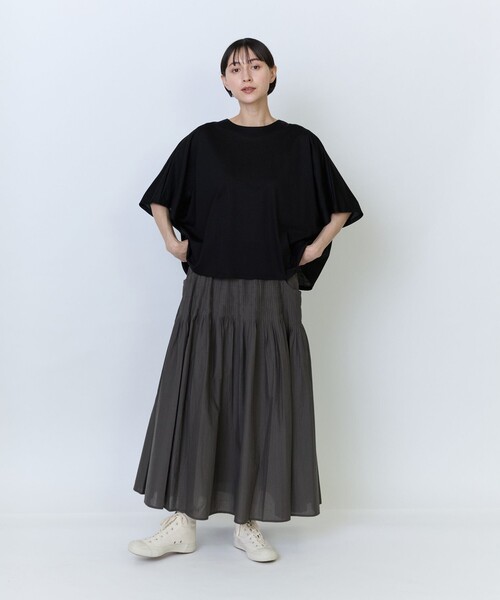 LOISIR(ロワズィール)の「リヨセル天竺ドルマンスリーブTシャツ(Tシャツ/カットソー・レディース・オフホワイト/ブラック/カーキ/ボルドー・FREE)」の6枚目の写真
