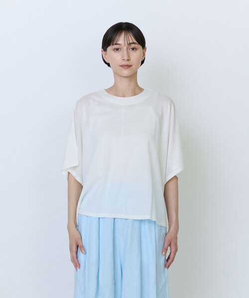 LOISIR(ロワズィール)の「リヨセル天竺ドルマンスリーブTシャツ(Tシャツ/カットソー・レディース・オフホワイト/ブラック/カーキ/ボルドー・FREE)」の9枚目の写真