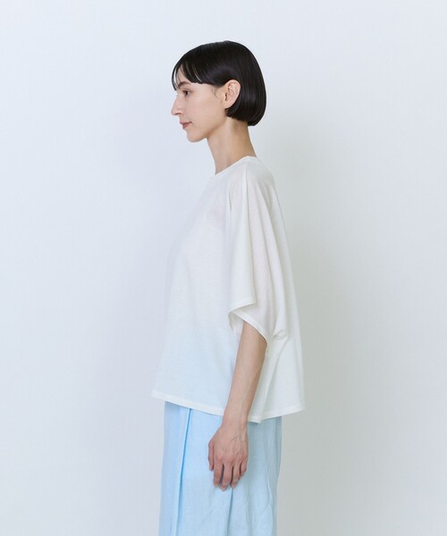 LOISIR(ロワズィール)の「リヨセル天竺ドルマンスリーブTシャツ(Tシャツ/カットソー・レディース・オフホワイト/ブラック/カーキ/ボルドー・FREE)」の20枚目の写真