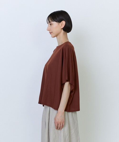 LOISIR(ロワズィール)の「リヨセル天竺ドルマンスリーブTシャツ(Tシャツ/カットソー・レディース・オフホワイト/ブラック/カーキ/ボルドー・FREE)」の10枚目の写真