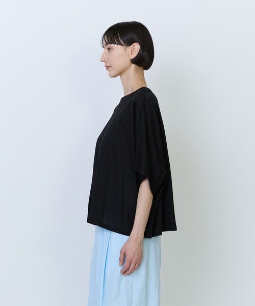 LOISIR(ロワズィール)の「リヨセル天竺ドルマンスリーブTシャツ(Tシャツ/カットソー・レディース・オフホワイト/ブラック/カーキ/ボルドー・FREE)」の15枚目の写真