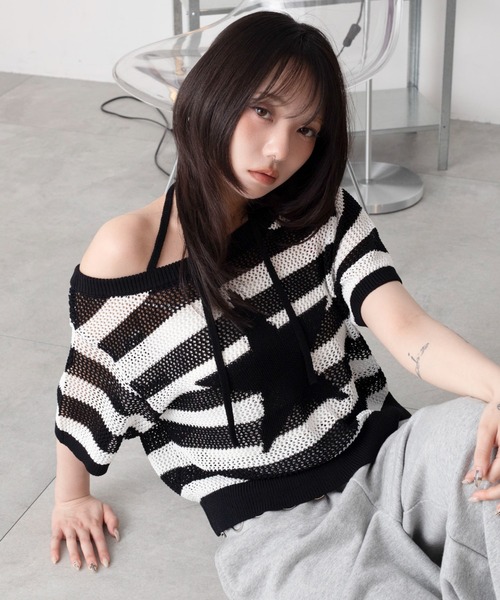 WEGO(ウィゴー)の「WEGO/オフショルメッシュニット(Tシャツ/カットソー・レディース・グレー系その他5/ホワイト系その他5・FREE)」の2枚目の写真