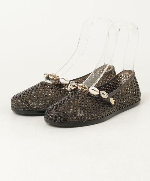 SHIPS（シップス）の「ANCIENT GREEK.S:IRO SHELLS（その他シューズ・レディース・ホワイト/ブラック/キャメル・38/39/36/37）」の2枚目の写真