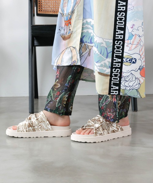 ScoLar（スカラー）の「162689：2柄展開 シアー裾切替 ボドレーペチパンツ（その他パンツ・レディース・ブラック/チャコールグレー・M）」の5枚目の写真