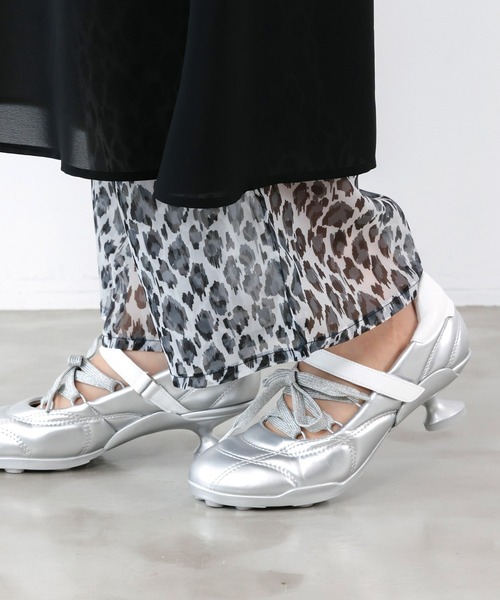 ScoLar（スカラー）の「162689：2柄展開 シアー裾切替 ボドレーペチパンツ（その他パンツ・レディース・ブラック/チャコールグレー・M）」の10枚目の写真