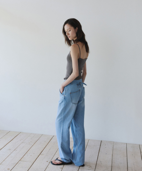 YEARNING(イヤニング)の「LINEN SQUARE NECK KNIT SLEEVELESS, ASH KHAKI(Tシャツ/カットソー・レディース・その他・FREE)」の2枚目の写真